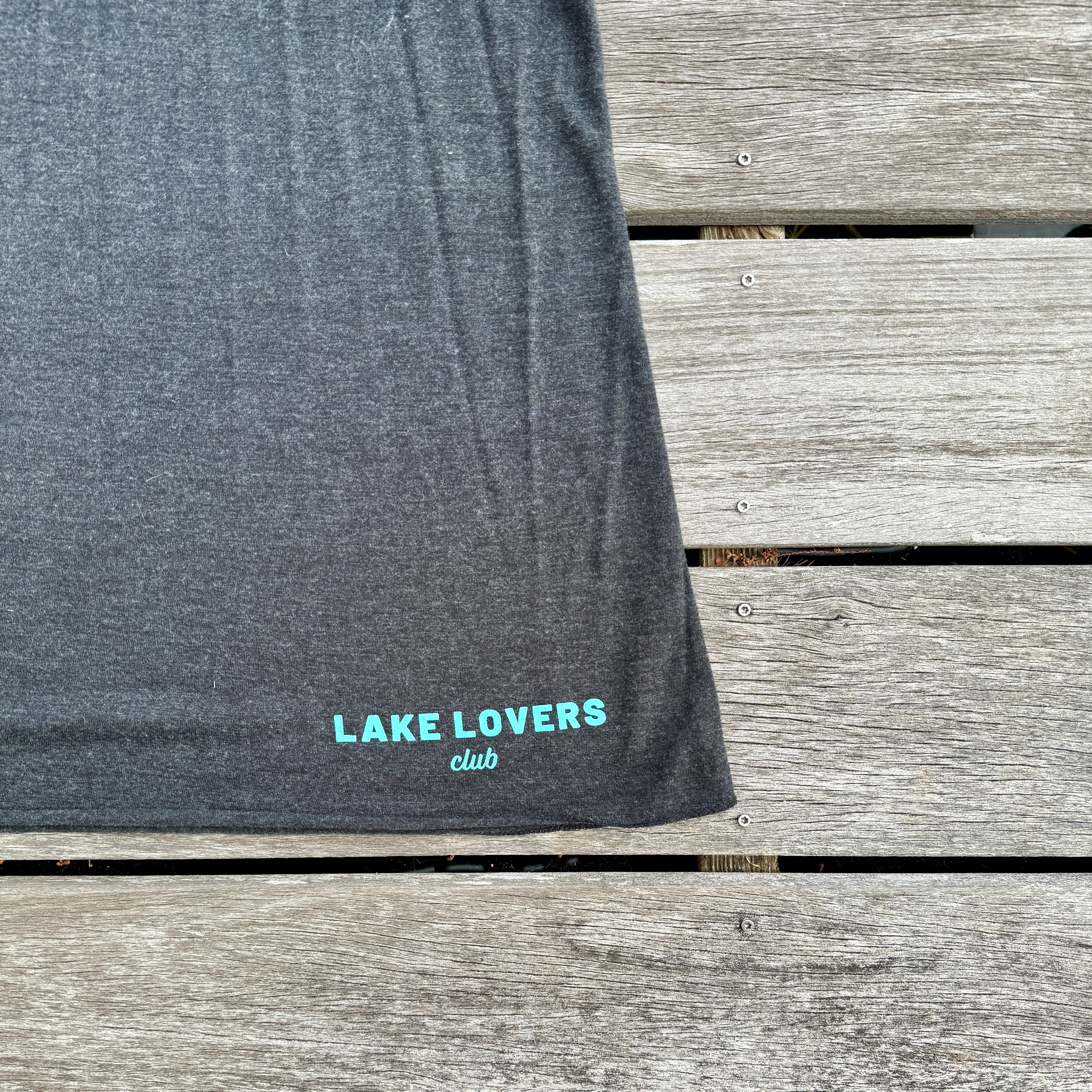 lake vibes only tank