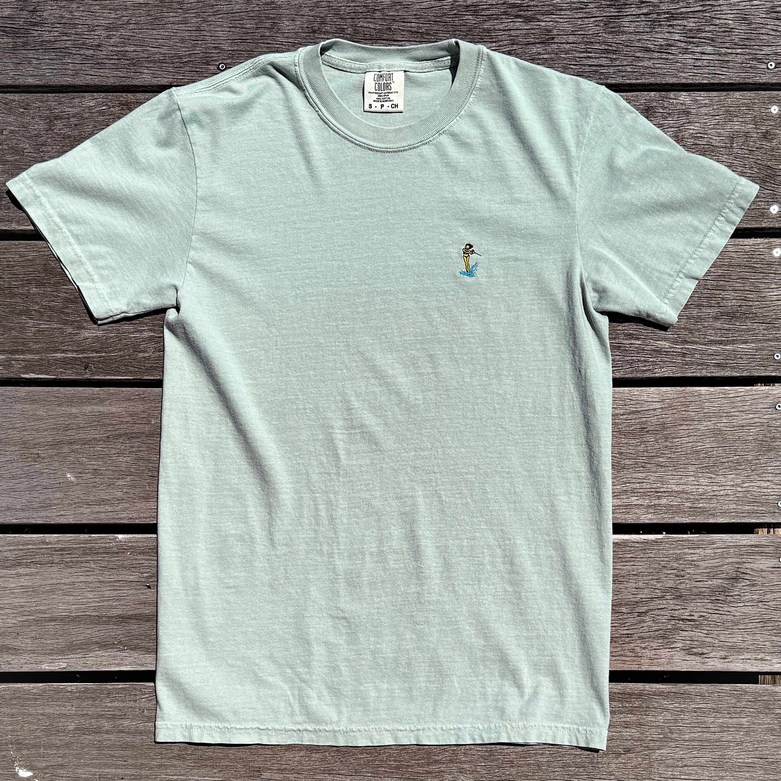 ski girl tee bay