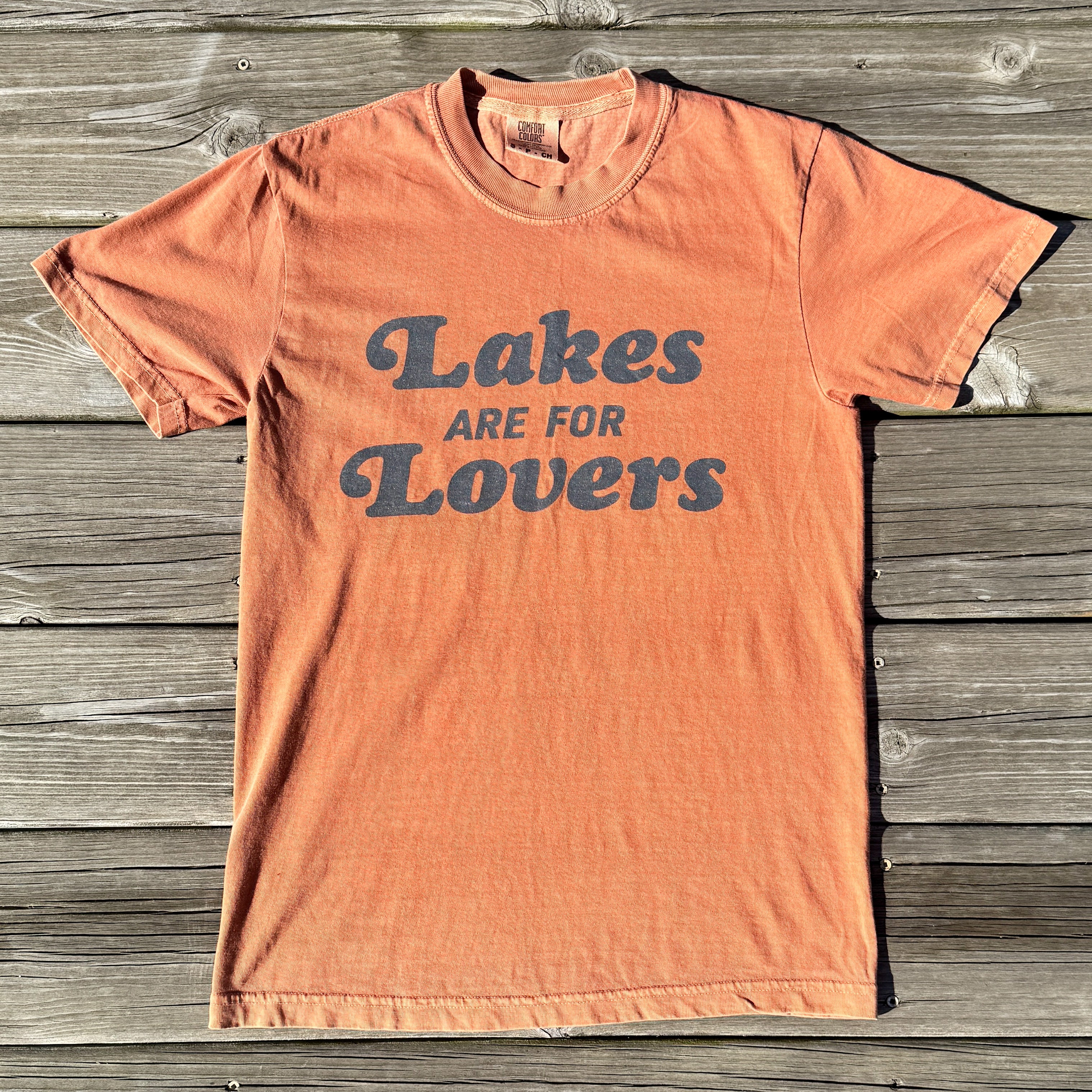 lakes are for lovers tee yam