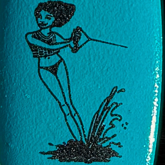 Illustration of a woman holding a ski rope in her hand, on a blue background