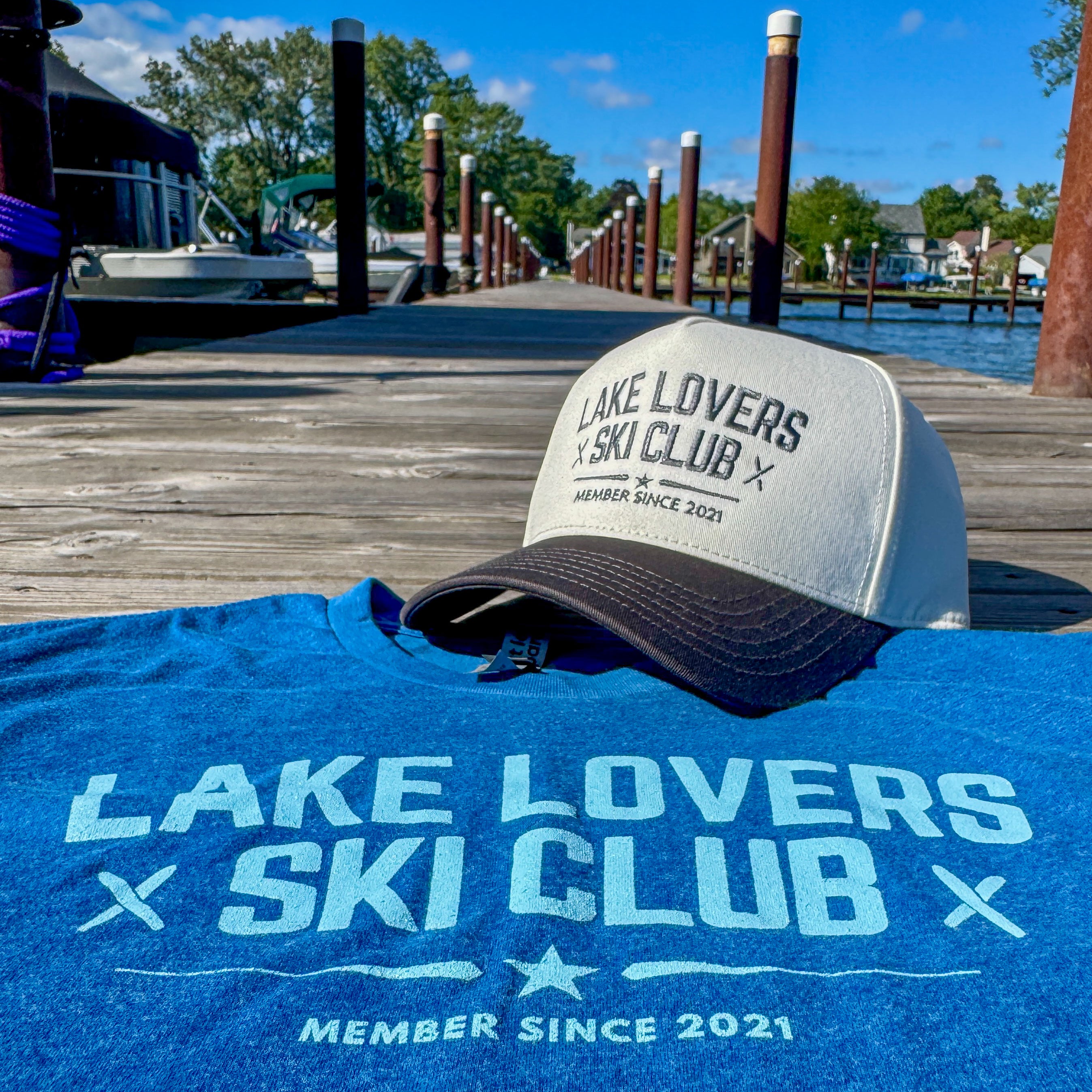 ski club tee blue